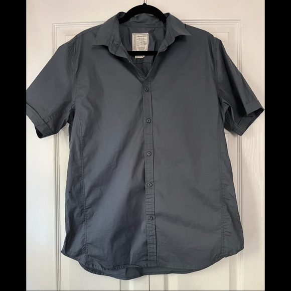SALE❗️$5-$7-$9❗️Men’s Blue/Grey Short Sleeve Button Down Shirt, Size L - Picture 1 of 3